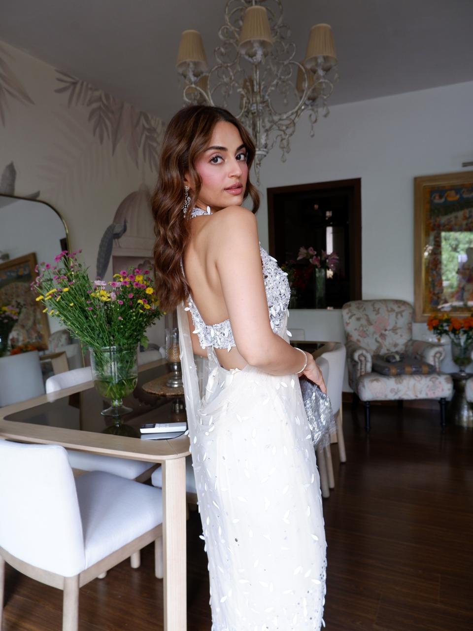 DOVE SEQUIN SARI