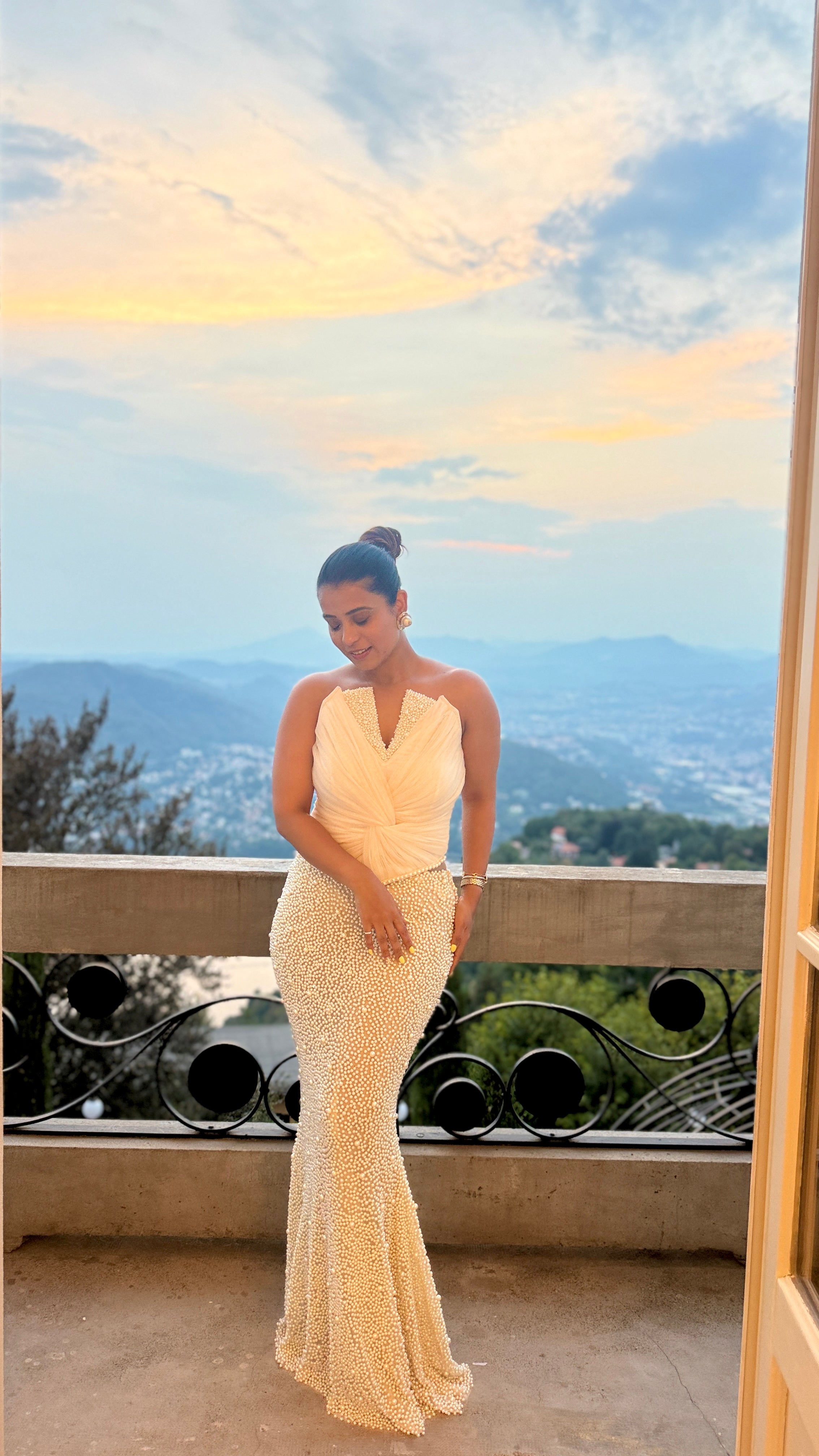 Perla di Como gown