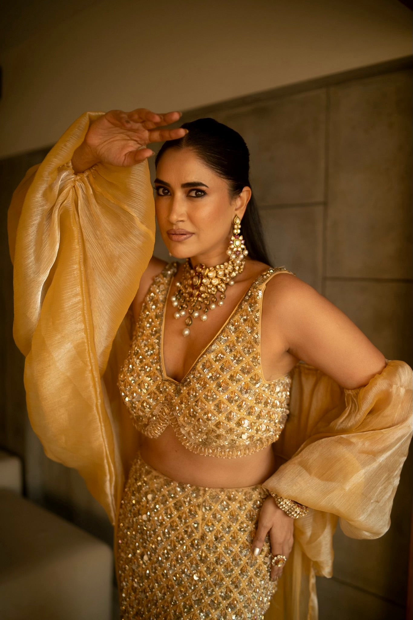 Alisha Pekha in honeycomb