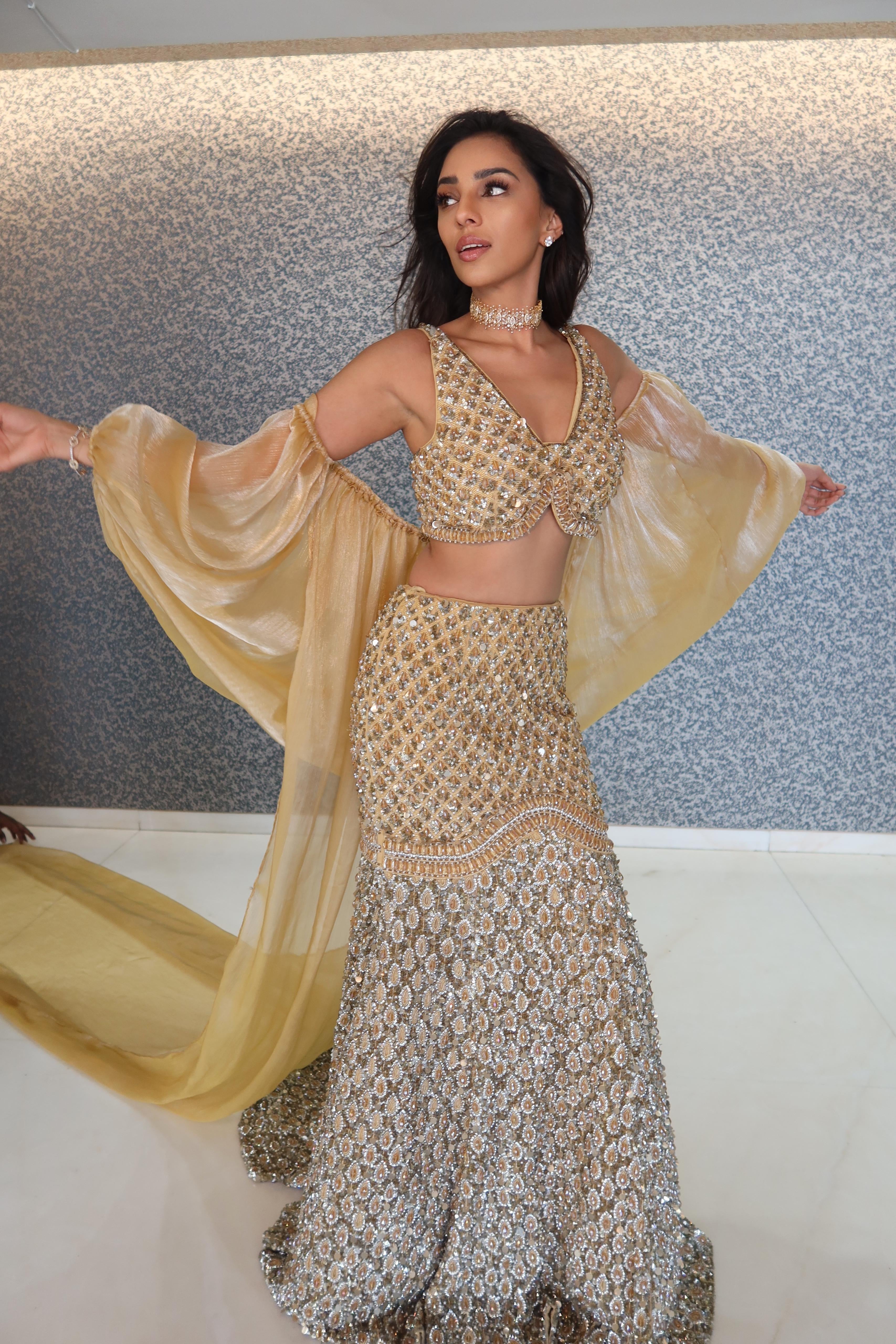 Payal shah in Honeycomb