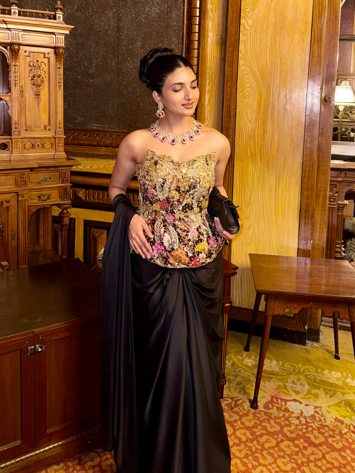 ESHA RAO IN SECRET GARDEN CORSET AND SAREE